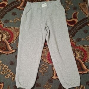 OFFLINE by ARIE Light Gray Sweatpants Size S
